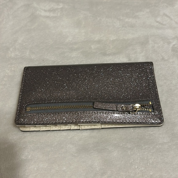 Kate spade ♠️ glitter wallet - Picture 2 of 6